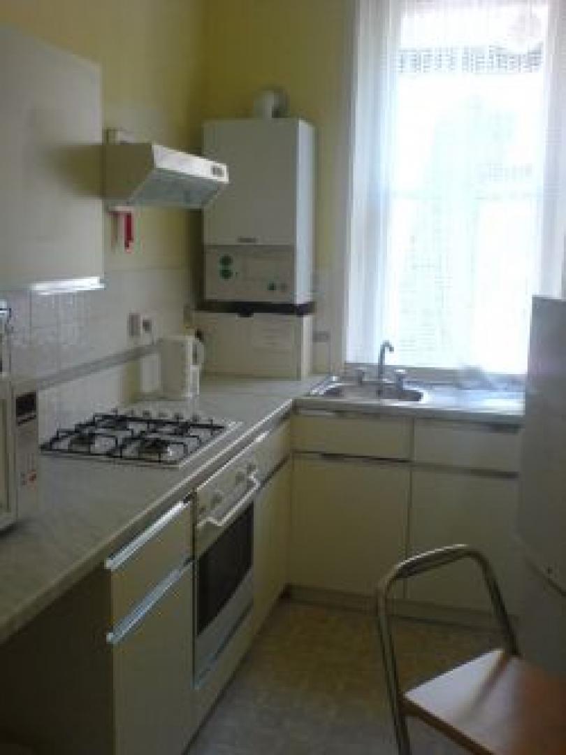 			1 Bedroom, 1 bath, 1 reception Flat			 Netherall Gardens, HAMPSTEAD NW3